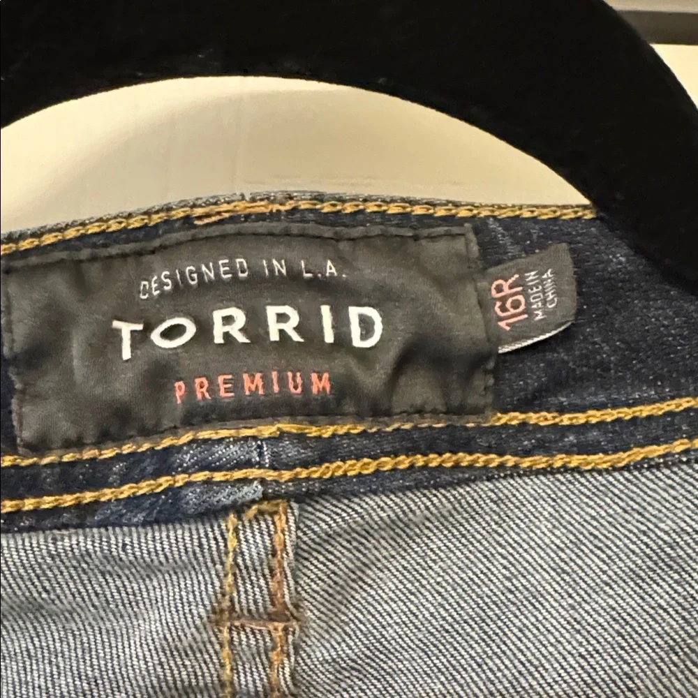 Torrid Luxe  Dark Wash Women’s Skinny Jeans